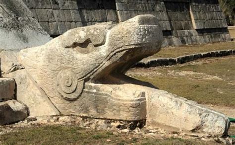 Original pyramid found underneath two outer pyramids at Chichen Itza in ...