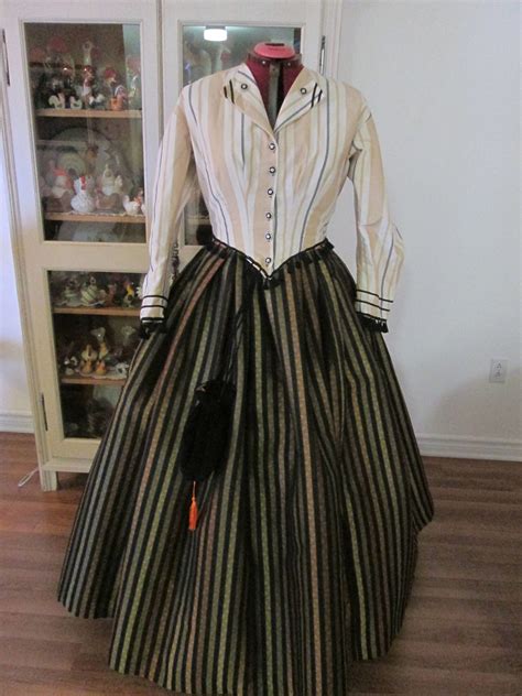 Civil War Women's Dress 1860-1865 Women's Clothing