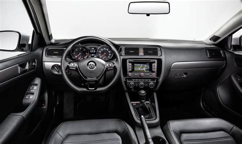 2015 Volkswagen Jetta Revealed: Cosmetic Tweaks and New TDI - autoevolution