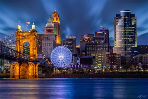 The Cincinnati Skyline | Cincinnati, Ohio | Jared Weber Photography