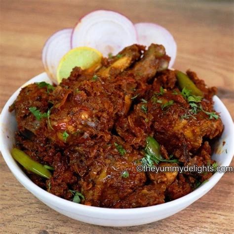 Chicken Masala Recipe (Quick & Easy) | Masala Chicken dhaba style