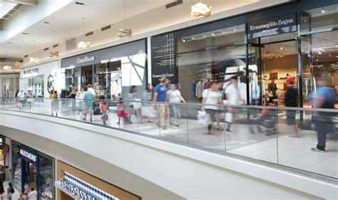 Fashion Outlets of Chicago – Macerich Tourism