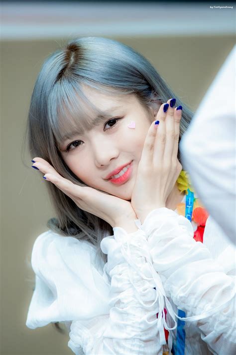 Yoohyeon DREAMCATCHER | Dream catcher, Korean girl groups, Japanese girl