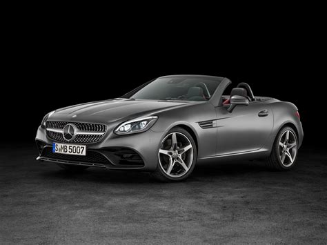 Mercedes-Benz Unveils Brand-New SLC Sports Car | Architectural Digest