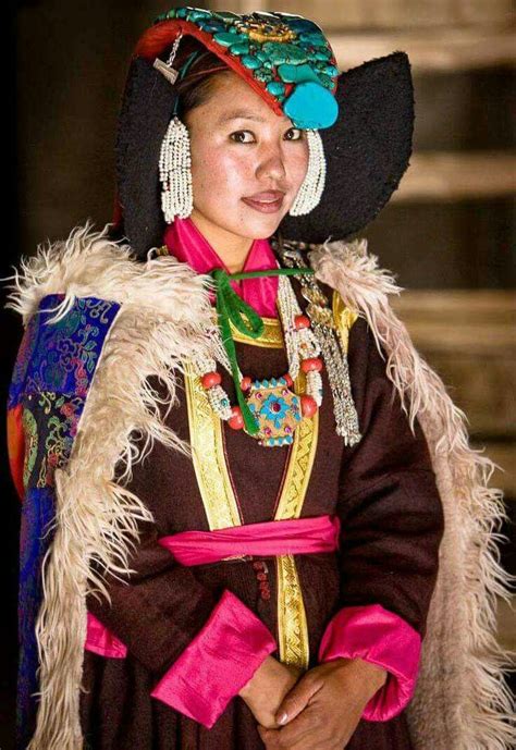 Women in Ladakh Ladakhi Dress Traditional Indian Wedding, Traditional ...