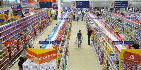 Tesco Launches One-Hour Grocery Delivery | NHH