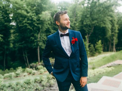 How to Choose Your Wedding Suit: The Ultimate Guide