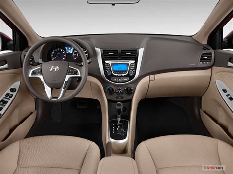 2012 Hyundai Accent Pictures: | U.S. News