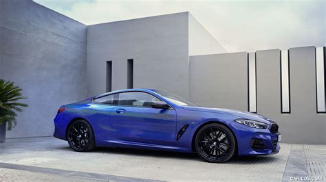 BMW 8 Series | 2023MY Coupe | Front Three-Quarter