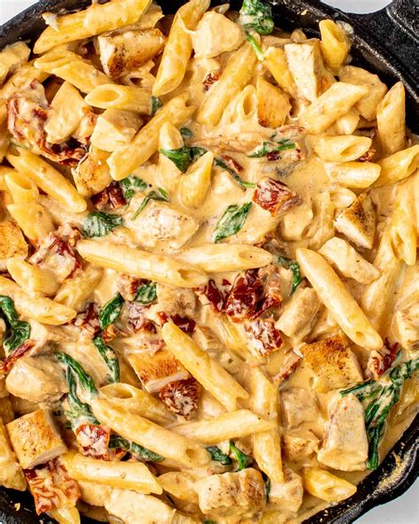 Creamy Tuscan Chicken Pasta - Craving Home Cooked