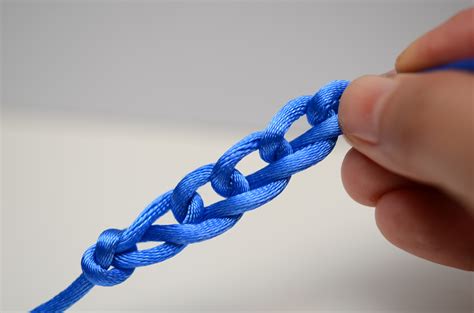 4 Ways to Braid Rope - wikiHow