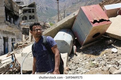 Taiz Yemen 04 Aug 2016 Yemeni Stock Photo 1693469575 | Shutterstock