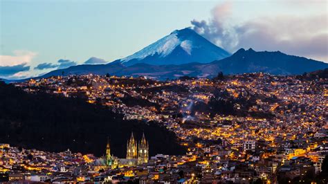 Fiestas de Quito! The Capital City’s Favorite Celebration