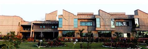 Indian Institute of Information Technology, Design and Manufacturing ...