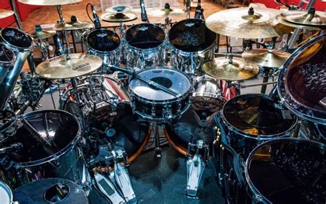 Mike Portnoy's Sons Of Apollo Live Drum Kit | Beatit.tv