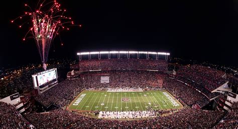 Pin by Carolyn Tripp on Gamecocks | South carolina gamecocks football ...