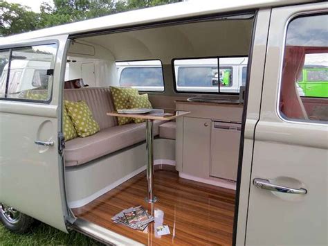 30 creative vw bus interior design ideas (12) | Kombi home, Interior da ...