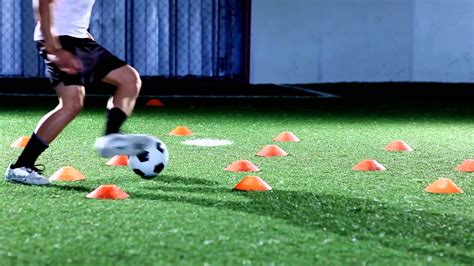 Best Soccer Footwork Drills You Can Do Without a Ball | Cleats