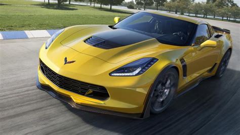 2015 Corvette Z06 Goes 0-60 in 2.95 Seconds - OnAllCylinders