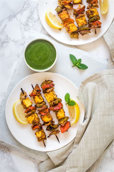 Paneer Tikka Recipe (Oven & Stovetop) - Spice Up The Curry