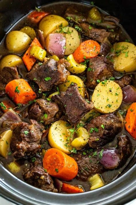 Easy Slow Cooker Beef Stew - Jessica Gavin