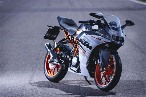 KTM updates the RC390 for 2016 | Visordown