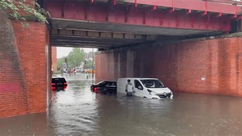 London flooding: Expert warns that the capital's drainage system