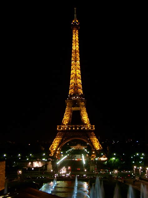 Free Stock photo of Eiffel Tower, Paris, illuminated at night ...