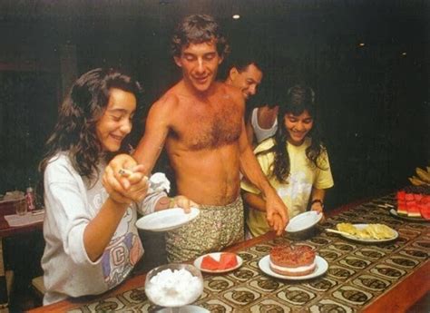 Ayrton Senna Forever: Ayrton Senna and family in Angra dos Reis, 1990 ...