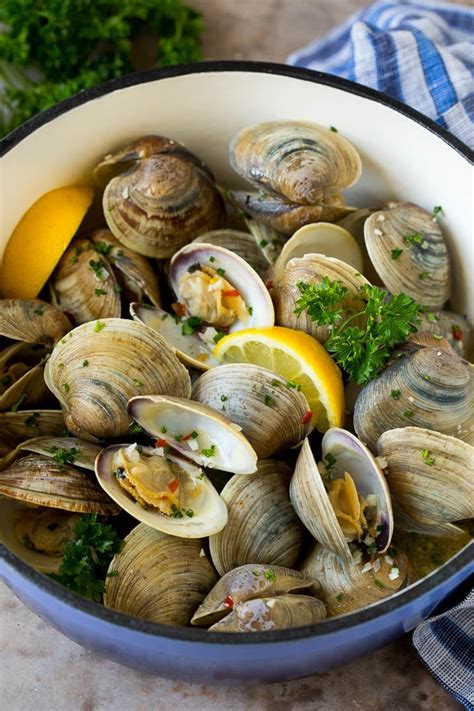 Steamed Clams in Garlic Butter - Dinner at the Zoo