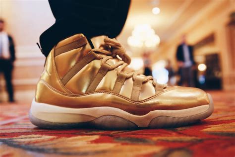 Air Jordan 11 "Metallic Gold"