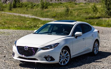 2016 Mazda Mazda3 photos - 1/6 - The Car Guide