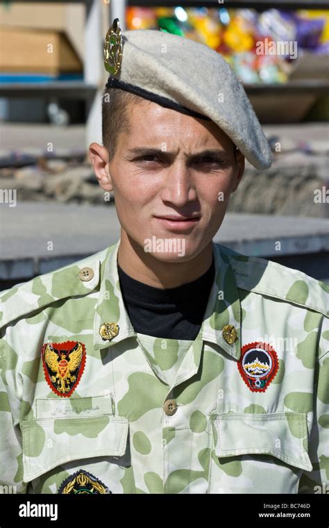 Iranian Soldier in Hamadan Iran Stock Photo - Alamy