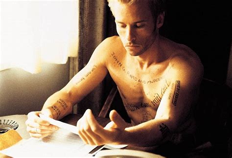 Memento ***** (2000, Guy Pearce, Carrie-Anne Moss, Joe Pantoliano ...