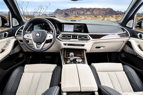 Nope, a BMW iX7 variant isn’t arriving anytime soon