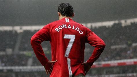 Ronaldo Manchester United Trikotnummer, Cristiano Ronaldo Kehrt Der ...