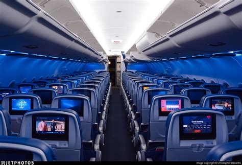 Delta Airbus A319 Interior