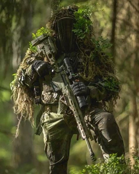 Ghillie suit | Military gear tactical, Military gear special forces ...