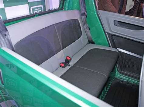 BAJAJ CAR: BAJAJ RE60 IMAGES, BAJAJ CAR RE60 INTERIORS, BAJAJ CAR SNAPS ...