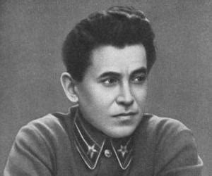 Nikolai Yezhov Biography - Facts, Childhood, Family Life, Achievements ...