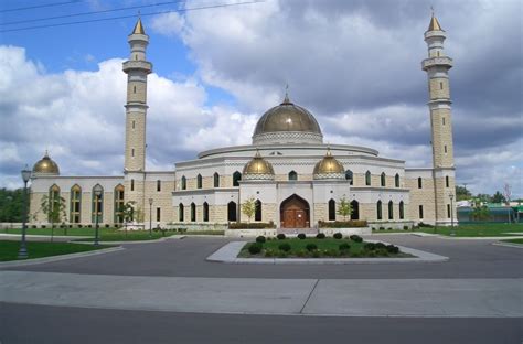 Welcome to the Islamic Holly Places: Mosque of Dearborn, Michigan, USA