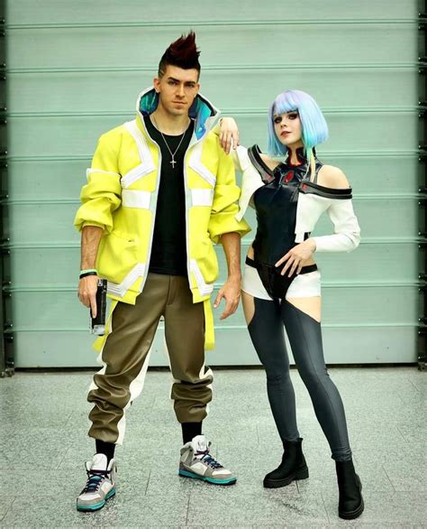 Pin by Vijay Vega on figure | Halloween costume anime, Couple cosplay ...