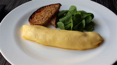 Classic French Omelette Recipe | Foodie Post