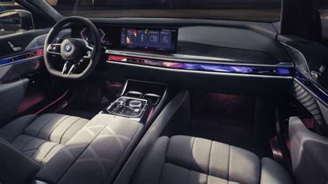 2023 BMW 7 Series: G70 gets Swarovski lights, crystal interior, 31in 8K ...