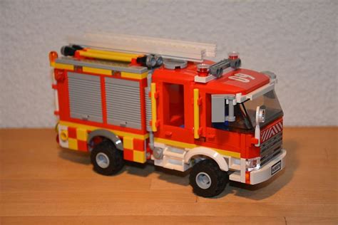 Lego City 4x4 Fire Engine 09, Fire Service Israel, Tel Aviv | Lego city ...