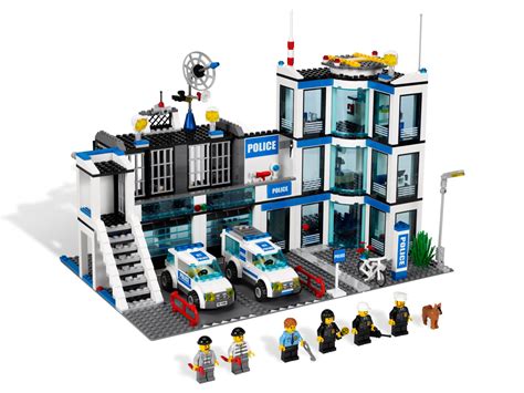 Police Station 7498 | City | Brick Browse | Shop LEGO®