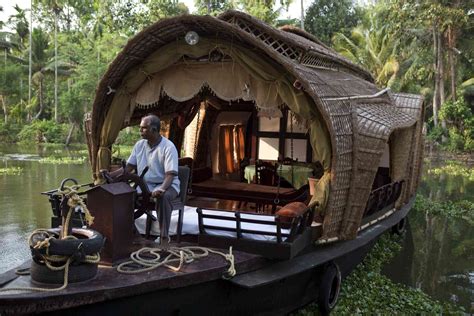 The Kerala Backwaters and How to Best Visit Them