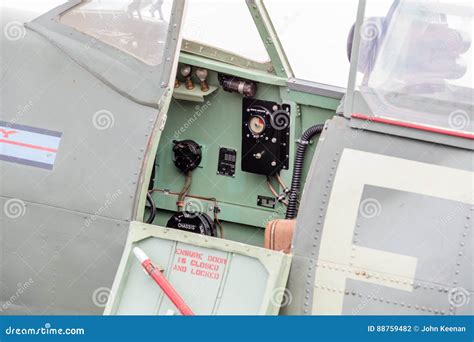 Spitfire cockpit editorial photography. Image of aircraft - 88759482