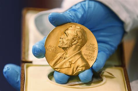 Panel to announce 2020 Nobel Prize for physics