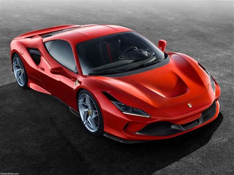 Ferrari F8 Tributo chega ao Brasil por R$ 3,5 milhões | CARROS COM CAMANZI